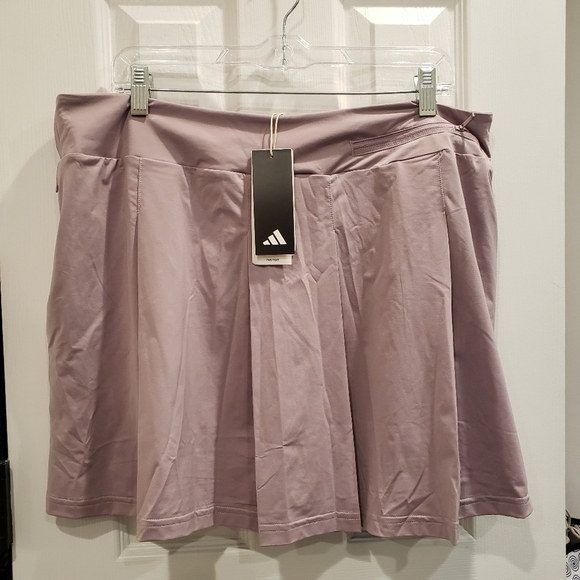 NWT Adidas Pleated Skort - XL - Picture 1 of 9